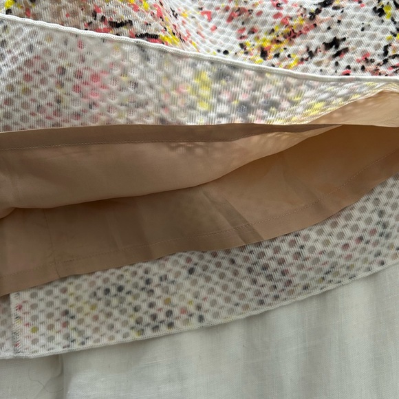 BNWT Lord & Taylor 424 Fifth Skirt - size 6 - Picture 2 of 4